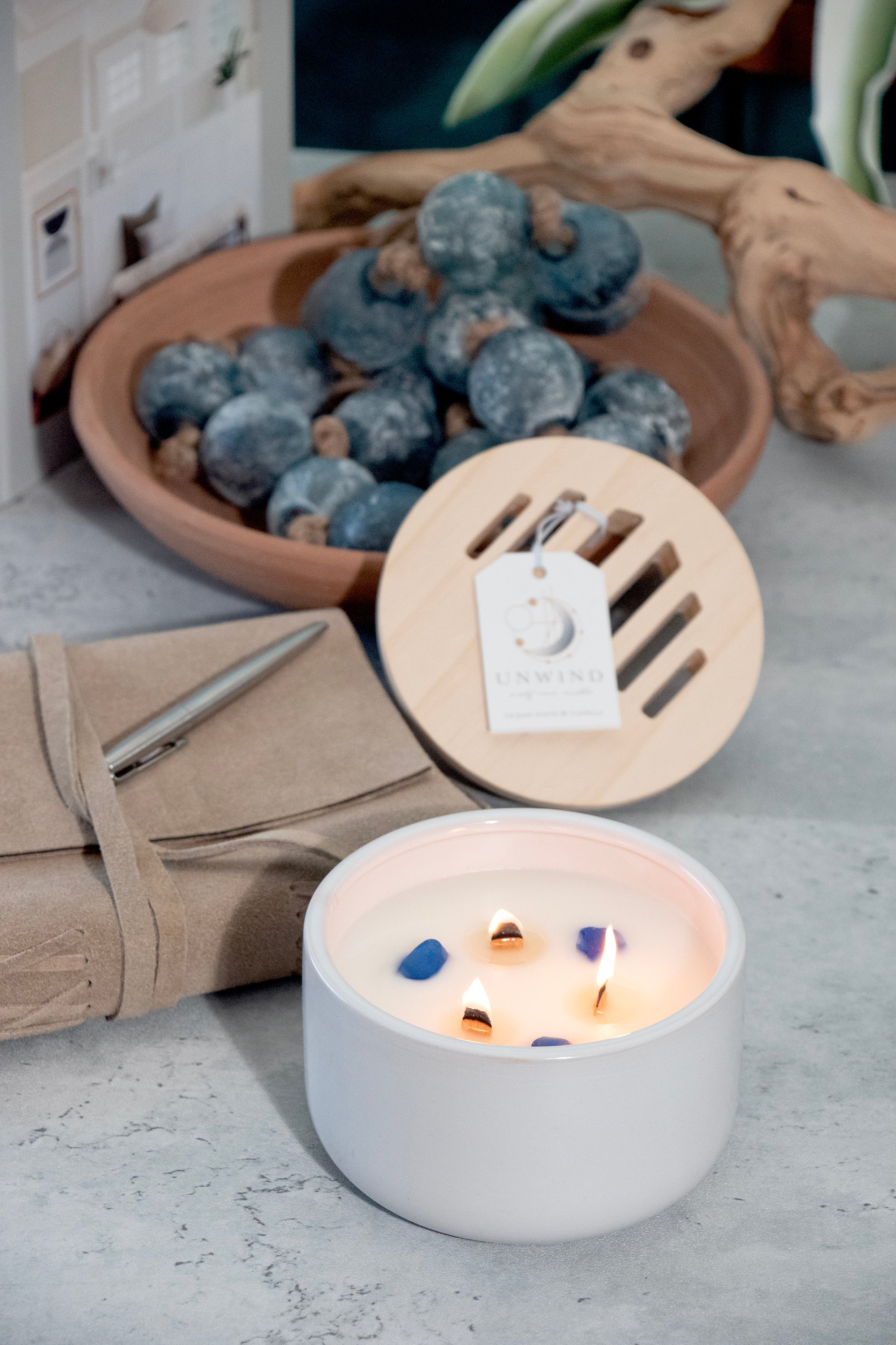 UNWIND: Ocean Wave & Vanilla Candle