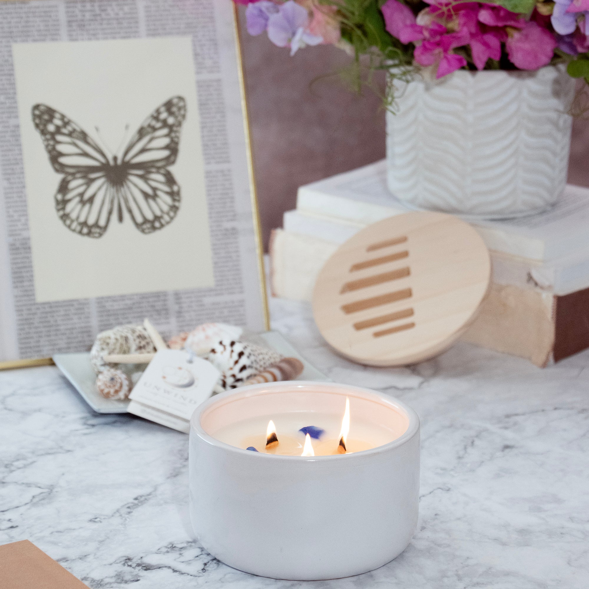 UNWIND: Ocean Wave & Vanilla Candle